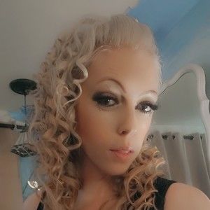 Meet your Posher, Natalia